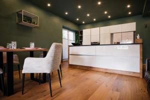 COLORGRAM Loft by AlpenLuxus