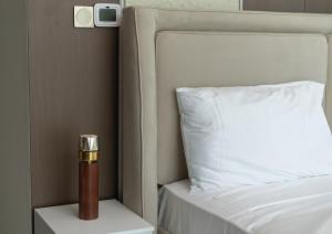 Lux 3BHK With Pvt Jacuzzi in Marina - Dec 1802