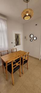 Depto edificio Sacoa-Moderno dos ambientes-Pleno centro