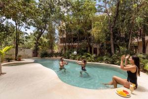 Stylish Ground-Floor 3BR Haven with Luxe Plunge Pool