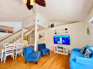 Grand Canal View Beach Retreat in St Augustine