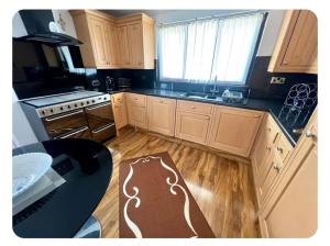 Complete house in Cornwall for family friends