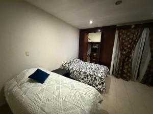 BONITA CASA 2 plantas al sur de León Gto