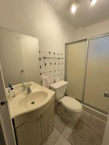 Gran Casa Familiar con Estacionamiento