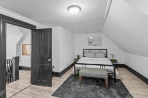 stunning Thomasville home