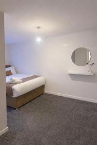Modern 1 Bedroom Apartment, Prime Location in Liverpool City Centre