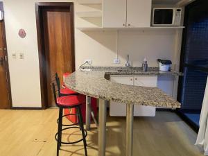 Flat Lavoisier no Centro de Curitiba com Garagem