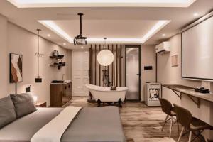 Misa Hotel - 100m to Beach