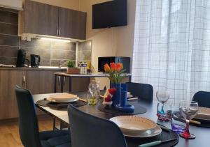 Urban Home - Colorful Design - Évreux City Center