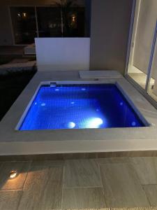 An incredible luxury apartment on the ground floor in Vidamar Residencial