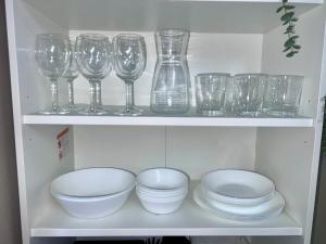 u5-Traditional QLD unit with backyard-Fresh-Quiet Leafy Centre-NewAC SmartTV