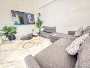 The Ocean Pearl Suites