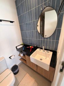 DM 1214 - Apartamento Próximo Ao Metrô Vila Mariana ! Rua Domingos de Morais, 1164 - Vila Mariana