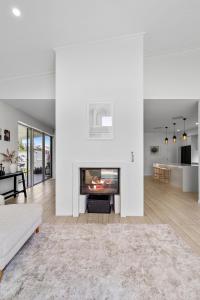 Soleil at Salt Pet Friendly, Pool, 500m to beach