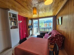 Tignes - 2 pièces, 4 pers, balcon exposé sud - FR-1-502-613