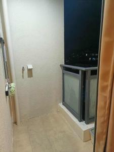 Cozy Modern Baguio Condo, Megatower VII with Balcony