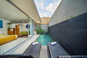 Emilia Cozy 1 BR Private Pool Villa ZN444