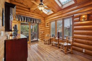 Rare Ultra-Luxury Torreon Log Cabin