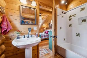 Rare Ultra-Luxury Torreon Log Cabin