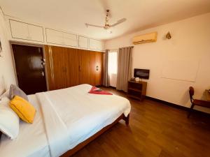 Cosy Banjara Guest House