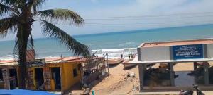 2bhk Salt Life Beach Resort