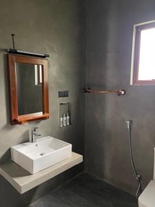 Coco Surf Inn - Ahangama