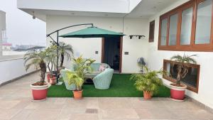 Flora A rooftop with serenity and peace