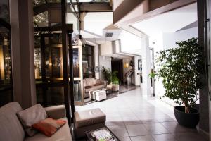 Hotels Aeroport Hotel - Parc Expo : photos des chambres