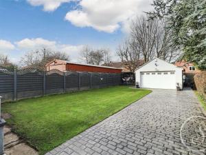 Barwick Retreat Luxury 4 Bed Detached Home Hot Tub Garden Bar