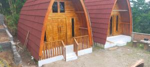 SKY SUNSET BUNGALOWS AND Restaurant