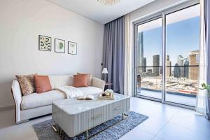 Frank Porter - Vida Dubai Mall