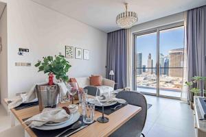 Frank Porter - Vida Dubai Mall