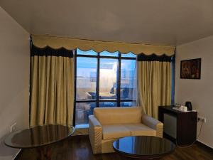 Saptagiri hotel & Kian resturent