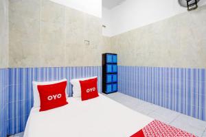 OYO Life 93061 Kost Vicky Syariah