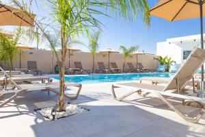 Ippocrates Hotel Apartments & Restaurant