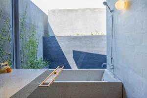 Emily Grand 1 BR Private Pool Villa ZN445