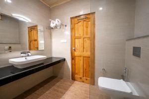 Vedikant Pine Tree Resort