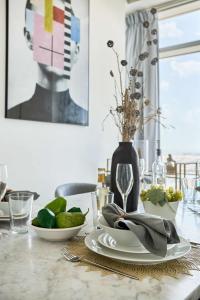 Frank Porter - Loft Tower West