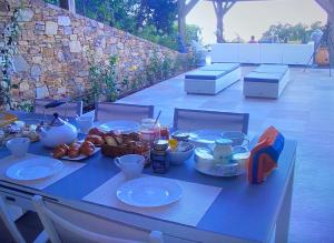 Wonderful house seaview outdoor jacuzzi pool