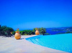 Wonderful house seaview outdoor jacuzzi pool