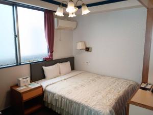 Sunrise Hotel Okinawa-どこか懐かしいレトロ宿軽朝食付