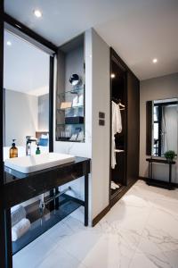 SAM E Hotel Bangkok Sathorn