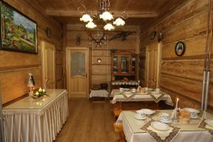 Małgosia Regionalna - 10 minut na piechotę do stoku narciarskiego i term Bania - posiłki serwowane w budynku obok