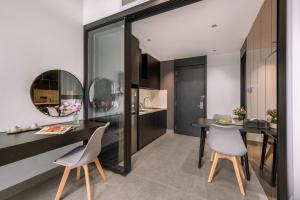 Thu thus comfort zone