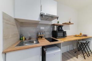 Studio neuf Porte de Saint Cloud Paris 16 - 4P