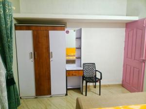 Paddy Surf Cliff Retreat Varkala