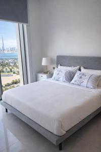 Creek Harbour Home Burj Khalifa Downtown View