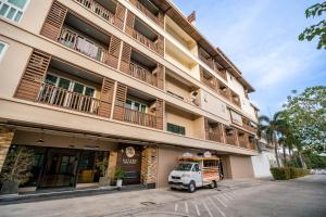 Ratana Hotel Chalong