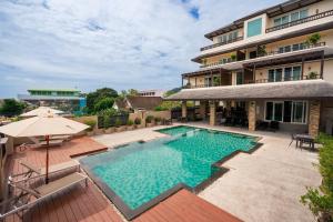 Ratana Hotel Chalong