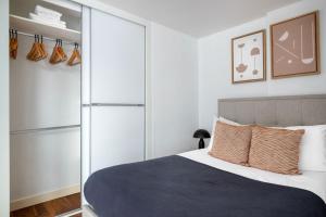 Blueground Fitzrovia terrace LON-450